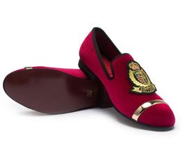 New Top Fashion Gold and Metal Toe Men Velvet Italian Shoes for Men Shoes Loafers Handmade Men Dress Oxford Shoes 38-46 BM155