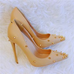 Marca Mulheres Escritório de Bombas de Sapatos de Casamento Mulher de Salto Alto saltos de couro Nude rebites Moda Sapatos Sexy de Salto Alto Sapatos frete grátis