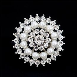 Metal Brooches Gold Plated and Silver Plated Pearl Crystal Rhinestone Round Sunflower Brooch Pins Scarves Buckle Wedding Bridal Best Gift