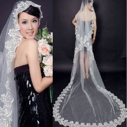 2018 New Style high quality beautiful flowers lace wedding dress veil about 3M lace bride veil ball gown veil