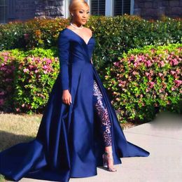 Stylish One Shoulder Prom Dress Long Sleeve Lace Applique Side Slit Satin Sweep Train Celebrity Gowns Party Dress Sexy Evening Dresses