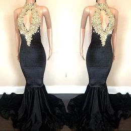Sexy Sparkling Gold Sequined Prom Dresses Mermaid Lace Appliques Open Back Halter Neck Keyhole Front Long Evening Gowns 2018 Party Dress