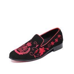 Christia Bella India Handmade Luxurious Embroidery Men Velvet Shoes Men Dress Shoes Banquet and Prom Male Plus Size Loafers