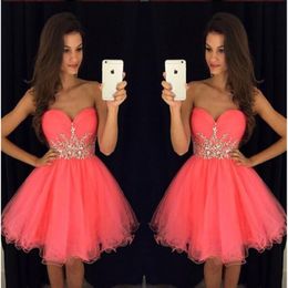 Sexy Sweetheart Short Homecoming Dresses Crystal Beaded Mini Party Dress vestidos de festa Simple prom party dresses Custome Made