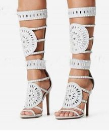 Lady Black White Knee High Crystal Beaded Sandal Boots Stiletto Heels Strappy Hollow Out Cage Boots Bling Bling Gem Long Sandals
