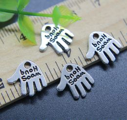 Wholesale 100pcs Hand Alloy Charms Pendant Retro Jewellery Making DIY Keychain Ancient Silver Pendant For Bracelet Earrings 12*12mm