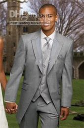 Beat Fashion Long Light Grey Men 3 Piece Suit Wedding Tuxedos Excellent Groom Tuxedos Men Dinner Prom clothes(Jacket+Pants+Tie+Vest) 602