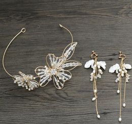 Bridal accessories, wedding accessories, hand-made Butterfly Crystal headwear, new hoop comb, long earrings.