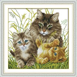 Kitten family animal home decor paintings ,Handmade Cross Stitch Craft Tools Embroidery Needlework sets counted print on canvas DMC 14CT /11CT
