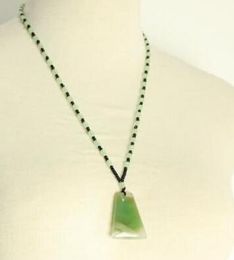 New natural green agate pendant sweater chain men and women fall and winter temperament in the long jade pendant necklace