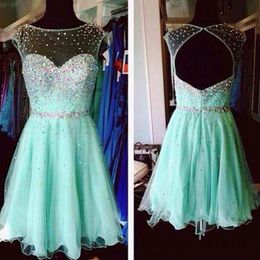 Envío gratis Mint Green Homecoming Dresses High School Junior Vestidos de baile Pequeño Cuello Cristales de cuentas abiertas Vestidos de cóctel de la fiesta Envío gratis Mint Green Homecoming Dresses High School Junior Vestidos de baile Pequeño Cuello Cristales de cuentas abiertas Vestidos de cóctel de la fiesta