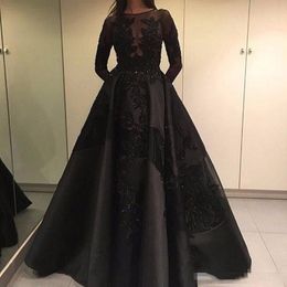 Fashion Vintage Black A-line Evening Dresses Appliques Lace Satin Arabic Dubai Long Sleeves Prom Formal Occasion Gowns