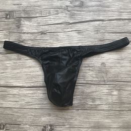 Mens Mini Thong intimo Sheathy slim PU Leather sexy nuovo maschio stringhe G Convex Pouch uomo Bikini Mutandine Nero Th