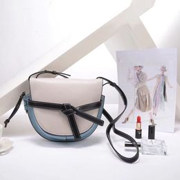 High cost effective Crossbody Women fashion real leather Shoulder bags concise casual Saddles