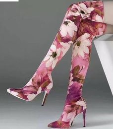 2018 nuove donne fiori stivali stivaletti skinny tacco sottile sopra stivali alti al ginocchio scarpe da festa da donna stivaletti con calzino elastico da donna