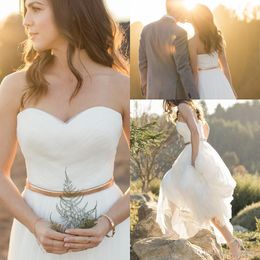 2018 New Country Style A Line Wedding Dresses Sweetheart Tulle Summer Beach Wedding Gowns Floor Length With Gold Belt Custom Bridal Dress