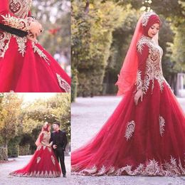 Muslim Hijab Gold Appliques Red Wedding Dresses High Neck Sequins Long Sleeve Fashion Bridal Dresses Custom Made Luxurious Wedding Gowns