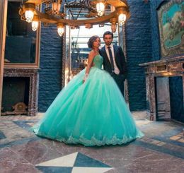 Mint Green Lace Ball Gown Cheap Quinceanera Evening Formal Dress Sweetheart Applique Beaded Sequins Tulle Sweet 16 Prom Party Dress Long