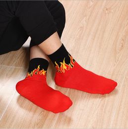 fashion hiphop socks knit cotton flame sock Harajuku style korean skateboard sports sock lovers socks outdoor cycling basketball sock