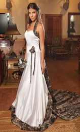 Vintage Halter A Line Camo Wedding Dresses Chapel Train Handmade Flowers Custom Made Wedding Bridal Gown vestido de novia229W