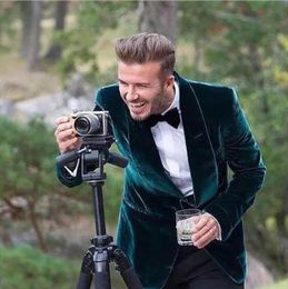 Latest Hunter Green Velvet Wedding Tuxedos Lapel Custom Made Groom Wear 2 Pieces Slim Fit Wedding Tuxedos Suits (Jacket+Pants)