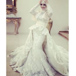 Glamorous Saudi Arabia Wedding Dresses Beaded Lace Applique Long Sleeves Mermaid Bridal Dress With Overskit 2018 Fashion Muslim Wedding Gown