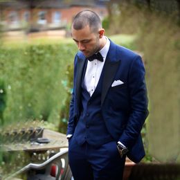 2018 Men Suits Royal Blue Wedding Suits Bridegroom Groom Custom Slim Fit Formal Tuxedos Best Man Blazer Evening Dress Prom Party 3Piece