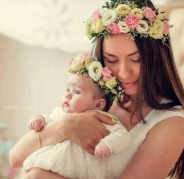 Mommy Kids Wreath Rose Flowers Headband Floral Crown Hairbands Wedding Girls Headwear Headdress Wedding Florial hair Accesaries four colors