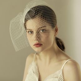 Vintage Bridal Veils Face Blusher Hair Pieces One Layer Short Bridal Headpieces Wedding Veil Birdcage Ivory BW-V603