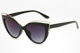 Sunglasses For Women Woman Luxury Sunglass Fashion Sunglases Trendy Ladies Sun Glasses UV 400 Womens Retro Designer Sunglasses 8C2J00