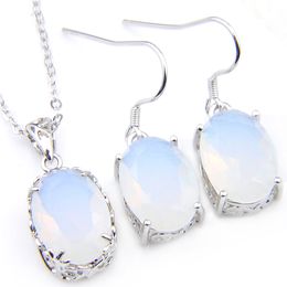 LuckyShine 5 Sets Geschenk für Freunde und Familie, ovale Ohrringe mit weißem Opal und Halskette mit Anhänger, 925er Silber, modische Hochzeits-Sets für Damen, KOSTENLOSER VERSAND