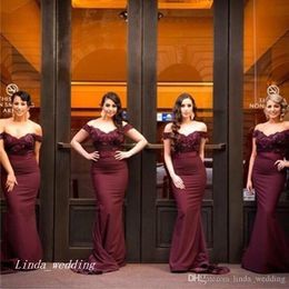 Burgundy Bridesmaid Dress Off Shoulder Long Lace Formal Maid of Honour Dress For Wedding Party Gown