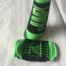 Kid Adult Anti Friction Bounce Yoga Socks Amusement Place Non Slip Trampoline Socks Non Slip Glue Free Shipping 2 5mm WW