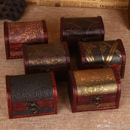 Style vintage bijoux en bois Boîte Mini motif fleur Boîtes de rangement à la main pour Anniversaires de mariage meilleurs cadeaux 3 4cz ZZ