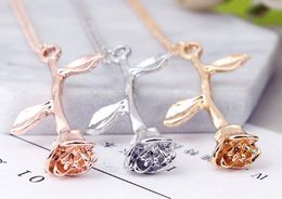 hot new New Jewellery exquisite three-color rose pendant necklace gift girlfriend valentine's day gift Jewellery fashion classic exquisite