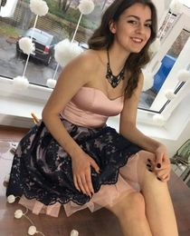 2018 Simple Pink With Black Lace Cheap Homecoming Prom Dresses Sweetheart Satin Empire Waist Backless Graduation Cocktail Party Dress