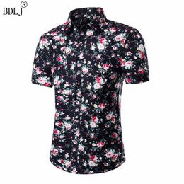 mens dress up fashion Australia - 2017 Fashion Mens Short Sleeve Hawaiian Shirt Summer Brand Printed Button-Up Formal Leisure Men Dress Shirt Size M-5XL 10 Color