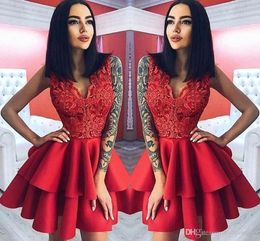 Sexy Lace Cheap Red Short Homecoming Dresses V Neck Above Knee Length Cocktail Party Gowns Prom Dress Robes de demoiselles d'honneur