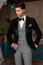 Excellent Design Black Men Wedding Tuxedos Peak Lapel One Button Groom Tuxedos High Quality Men 3 Piece Suit(Jacket+Pants+Tie+Vest) 2080