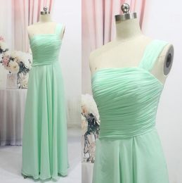 New Vintage Chiffon Long Bridesmaid Dresses One Shoulder Floor Length Ruffles Maid of Honor Gowns Formal Evening Prom Party Dress