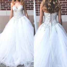 Gorgeous A-line Wedding Dresses Sweetheart Sleeveless Beaded Lace Appliques Top Corset Back Tulle Skirt Bridal Gowns Sweep Train