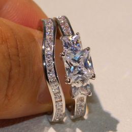 Size 5-10 Couple Rings For Women Luxury Jewellery 10KT White Gold Filled Three Stone Princess Cut Topaz CZ Gemstone Women Bridal Ring Set Gift