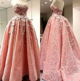 Pembe Tatlım yaka balo elbiseleri 3D aplike ile tam dantel gece önlükleri vestidos de fiesta pageant elbise