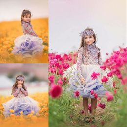 Pale Lavender Flower Girl Dresses Bateau Neck Lace Applique Long Sleeve Birthday Dresses Lovely Fluffy Knee Length Girls Pageant Dress