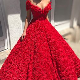 Gorgeous 3D Floral Prom Dresses Sexy Off Shoulder Floor Length Party Dresses Celebrity Gowns Charming Saudi Arabia Princess Evening Gown