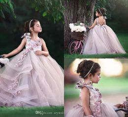 2019 Lovely Flower Girls Dresses Tulle Ruffles Tiered Hand Made Flowers Sleeveless Floor Length Party Ball Gown Kids Party Birthday Gowns