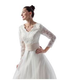 New Arrival A-line Lace Modest Wedding Dress With Long Sleeves V Neck Buttons Back Simple LDS Wedding Gowns Custom Made