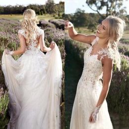 Romantic 2018 Sheer Neck Tulle And Lace Applique Country Bohemian Wedding Dresses Bridal Gowns Custom Made From China EN1233