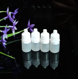 Free Shipping 2ML Plastic Squeezable Dropper Bottle Empty Refillable Eye Liquid Container with Screw Cap and Plug LX3297