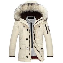 2018 Nuovo marchio casual Piumino d'anatra bianco da uomo Inverno caldo lungo spesso cappotto maschile Cappotto antivento in pelliccia sintetica